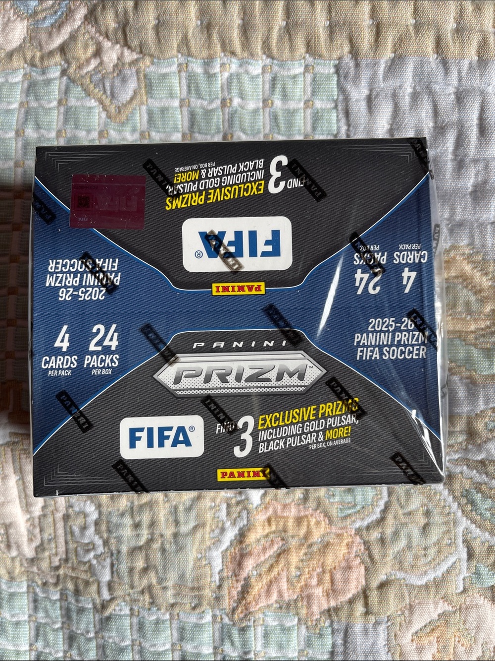 Panini Prizm FIFA Soccer Retail Box - Blue & Black